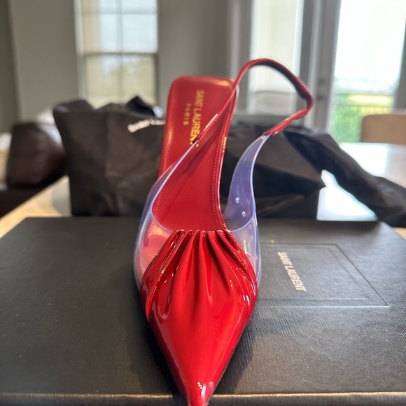 Used wore one time only in my house for an event. - Picture 6 of 14